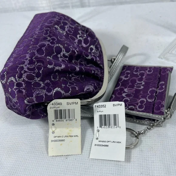 NWT Coach Kisslock Clutch / Wristlet with Matching Cardholder - Picture 14 of 16